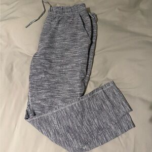 Lululemon crop pant